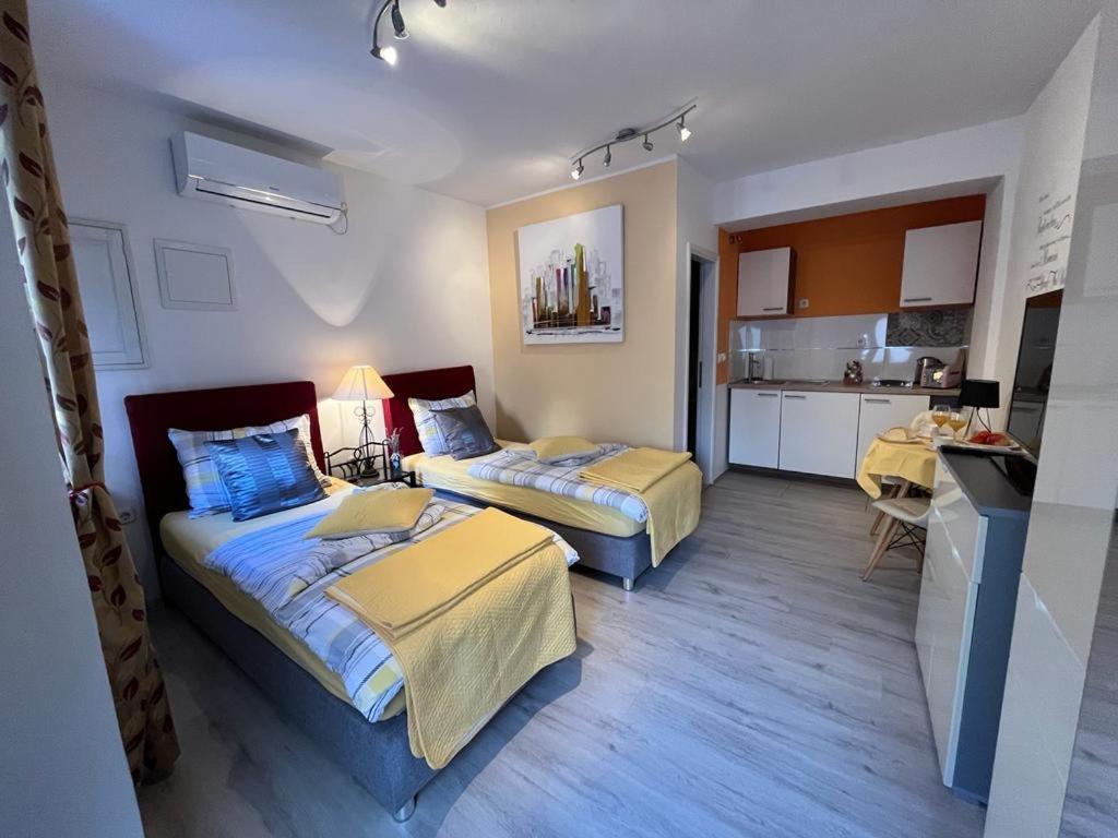 Titius Apartment Skradin Exterior foto
